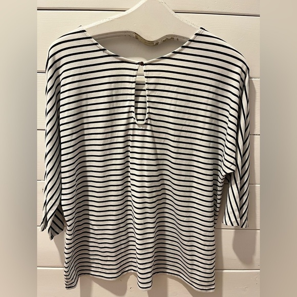 LÉO & UGO Striped Black and White MADEMOISELLE Women's Top SIZE 5 46eu - Picture 8 of 9